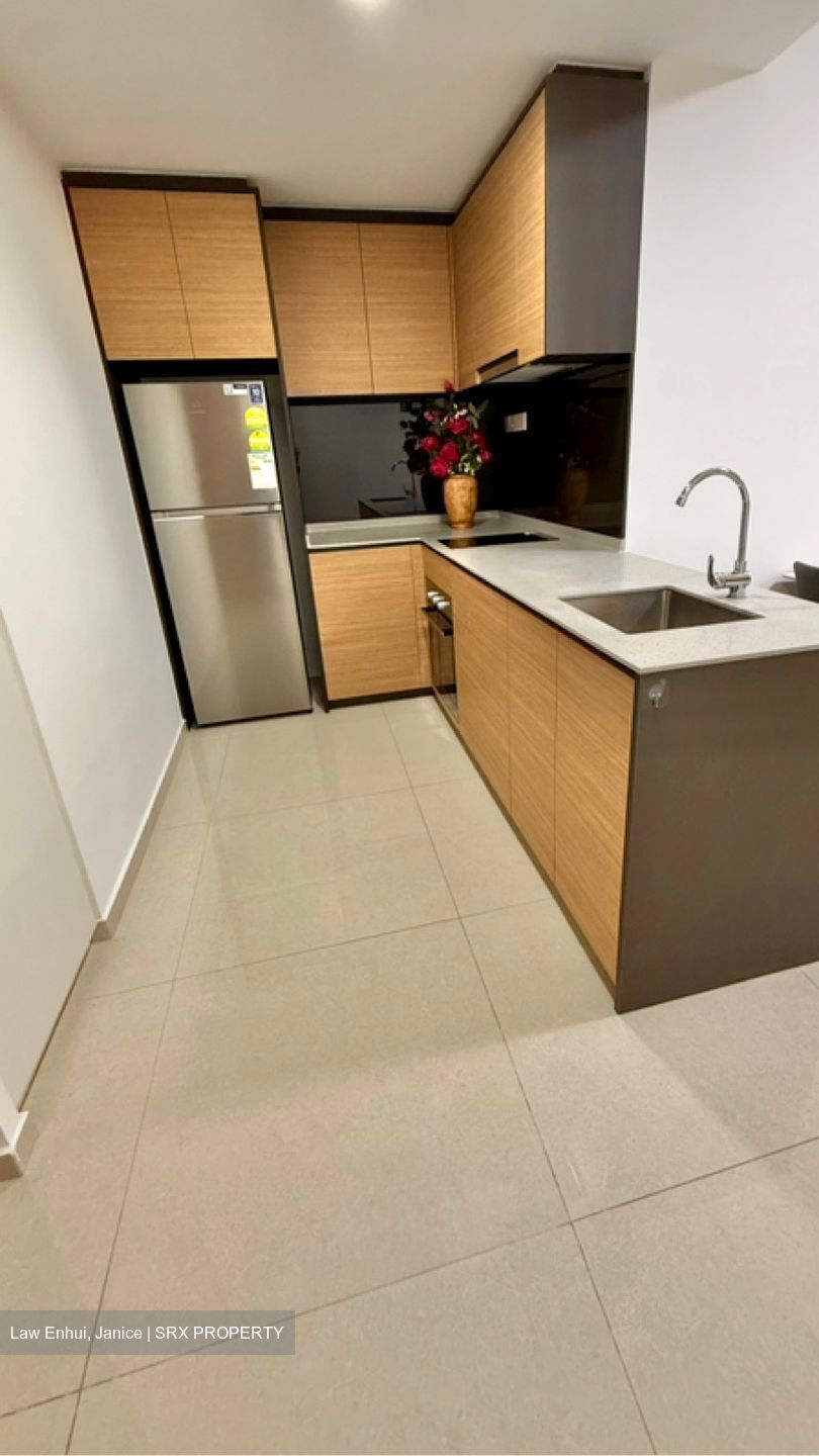 Midwood (D23), Condominium #592610201